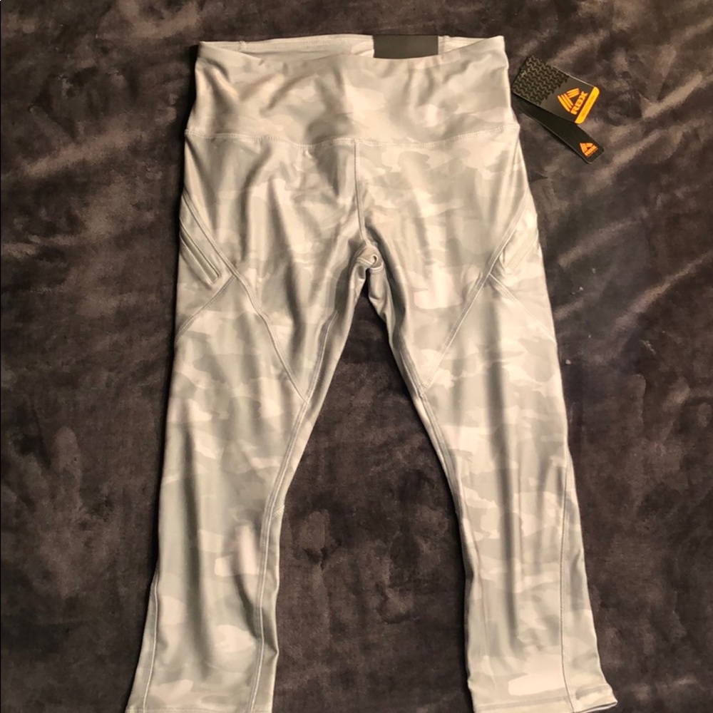 RBX capri workout leggings